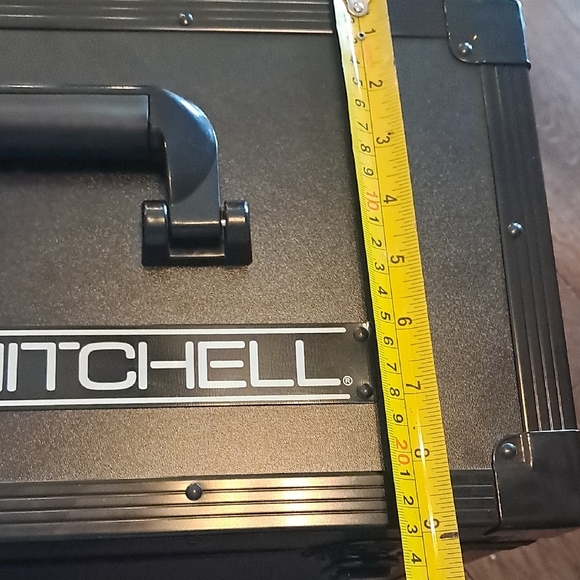 NEW!!! Paul Mitchell Black Cosmetology Travel Case - Picture 16 of 16